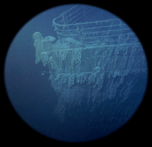 underwater photo: Discover RMS Titanic